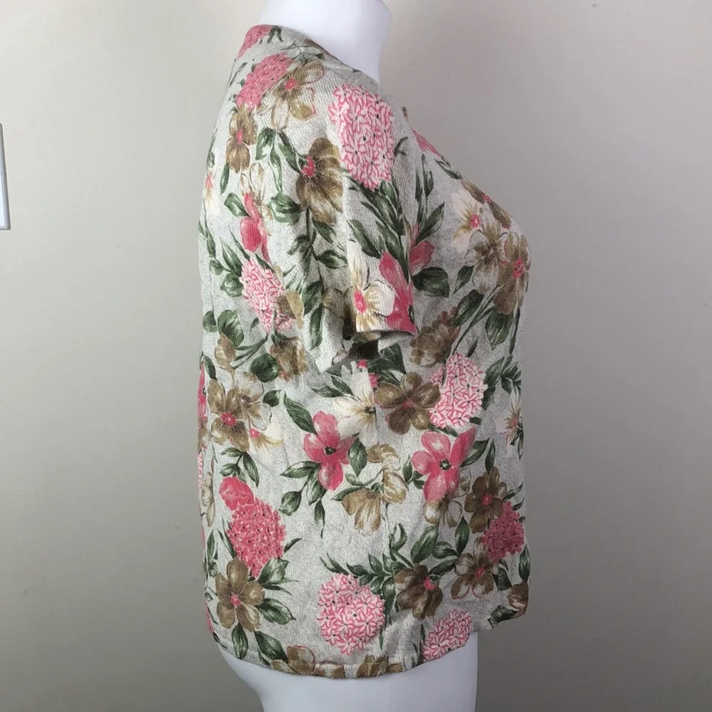 Short Sleeve Sweater Beaded Floral